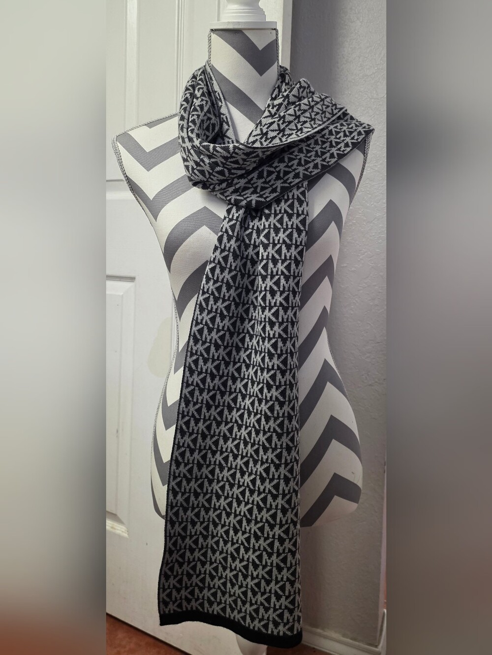 MICHAEL Michael Kors Monogram Knit Scarf